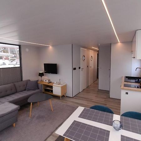 Hausboot Fjord Meeresbrise Mit Dachterrasse In Flensburg Exteriör bild
