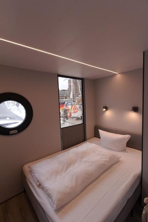 Hausboot Fjord Meeresbrise Mit Dachterrasse In Flensburg Exteriör bild